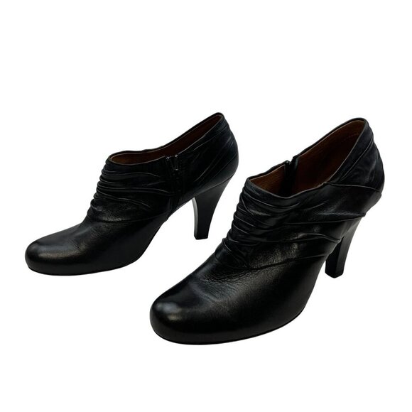 Sofft Women’s Leather Low Rise Heel Booties Black Size 11M Zip - Picture 1 of 9